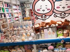 -名创优品(北京新中关购物中心地铁层店)