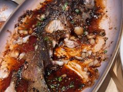 -八府香鸭·啫啫煲(华山路店)