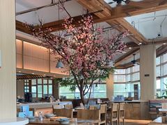 -蜜桃餐厅·伴山(湖滨商业街店)