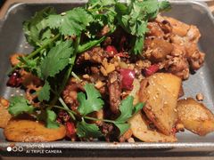 馋嘴香锅牛蛙-佬肥猫(周浦万达店)