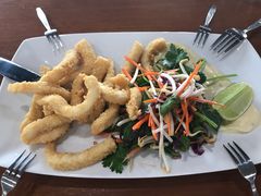 -12 Rocks Beach Bar Cafe