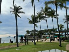 -Sunset Bar(丹绒亚路香格里拉店)