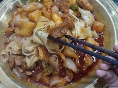 -牛一嘴·兰州牛肉面·大盘鸡(财富中心店)