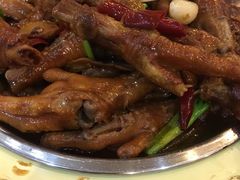 -鲁小三·大骨自助(金山总店)