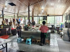 -芦茨金富饭庄·25年老字号·专做稻草鸡
