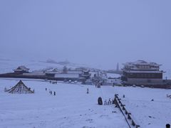 -日月山景区