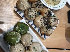 温泉蛋葱油面-陈家生煎(世茂双子塔店)