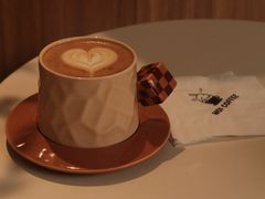 -MOI COFFEE(江山汇悦山府店)