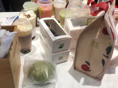 -奈雪的茶(湖滨银泰in77C区PRO店)