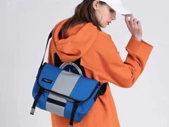 -王府井百货熙地港店