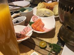 -雍和会海鲜姿造自助(湖东路店)