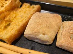 餐前面包蒜黄油-安妮意大利餐厅(国贸店)