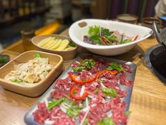 -野山舂·贵州现舂酸汤牛肉(东山店)