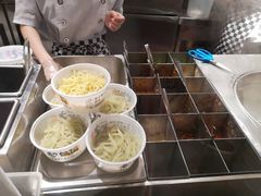 -巷内锅盔(西城都荟店)