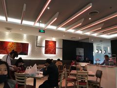 大堂-必胜客(东大桥店)