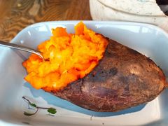 -蜜桃餐厅·伴山(湖滨商业街店)