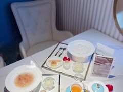-燕庭·纯燕窝·甜品下午茶(南京西路店)