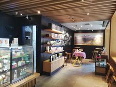 -星巴克(绍兴柯桥柯岩景区店)