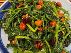 菠菜-沥咕沥咕串吧(古城北路店)