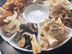 -野菌皇海景野生菌火锅(滨海大道店)