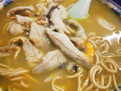 -明呈黄鱼面馆(斜土路店)