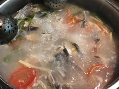 -阿婉贵州苗家酸汤鱼(梅林店)