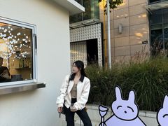 -HUGS coffee(东区店)