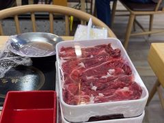 -杨老板·海鲜集市火锅·鲜切牛肉(中防万宝店)