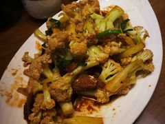 -泉畔人家·老济南经典鲁菜(大明湖店)