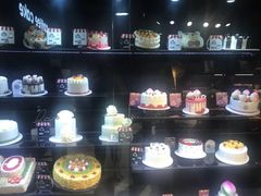 -红跑车蛋糕世界(网巾市店)