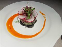 生牛肉塔塔配牛油果酱-Solo(衡山路店)