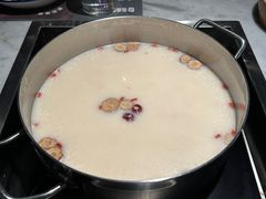 -尚尚仙·酸汤猪手·猪肚鸡火锅(华联万柳购物中心店)