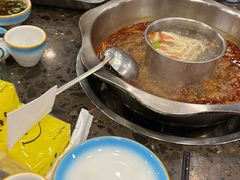 -金鼎雪山牦牛杂火锅(理县总店)