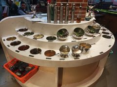 -罗二娘·鲜切牛自助火锅(罗湖东门步行街店)