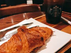 法式香酥可颂-星巴克臻选(深圳华强北茂业店)