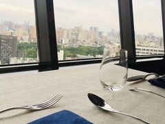 -广州花园酒店·凌璇阁旋转餐厅CAROUSEL360