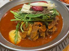 -喇喇排骨火锅·传统韩式脊骨汤(望京西园总店)