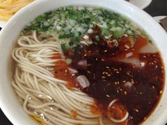 传统牛肉面-东方宫中国兰州牛肉拉面(新起街店)