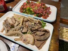 -乡土黄·鲜牛肉火锅·小龙虾(兴业街店)