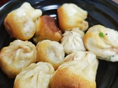 特色葱煎包-赵宝美煎包店