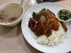 燒鵝拼油雞飯-龍記飯店
