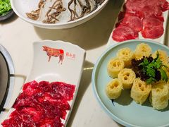 -左庭右院鲜牛肉火锅(浦江欢乐颂店)