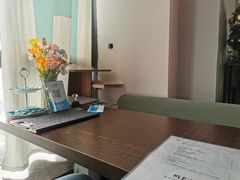 -ME觅妆·定制美妆·彩妆私教(菱角湖店)