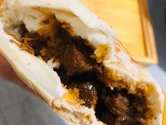 臊子肉夹馍-大嘻咹biangbiang面(历史博物馆店)