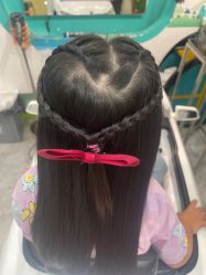 -爆米花儿童美发乐园