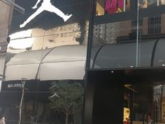 -Air Jordan(世贸天阶店)