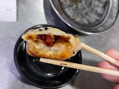 -老上海食惠裡小籠包生煎包