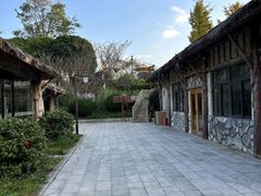 -四季贵州·山地温泉水世界