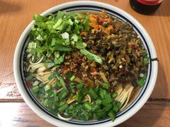 -矮子粉店1985·长沙米粉(湘春路店)
