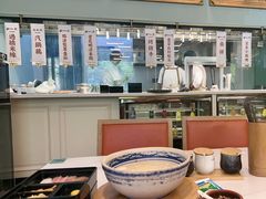 -新世界·过桥米线宴